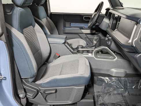 Used 2023 Ford Bronco Outer Banks image 37