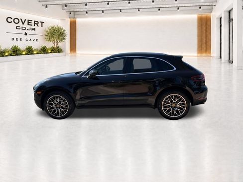 Used 2017 Porsche Macan S AWD/4WD image 7