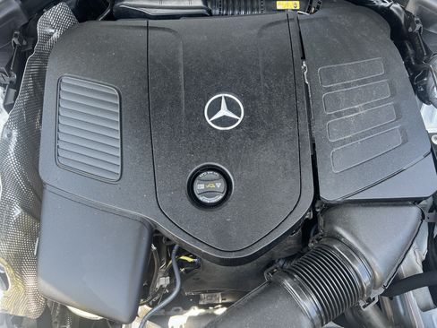 Certified 2025 Mercedes-Benz GLC 300 4MATIC image 36