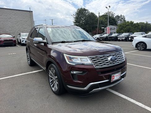 Used 2018 Ford Explorer Platinum AWD/4WD image 1