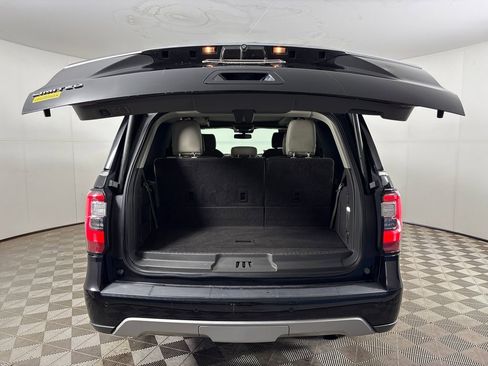 Used 2019 Ford Expedition Limited w/ Equipment Group 301A RWD image 26