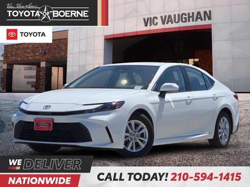Used 2025 Toyota Camry LE FWD image 1
