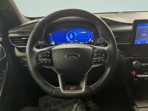 Used 2022 Ford Explorer ST AWD/4WD image 26