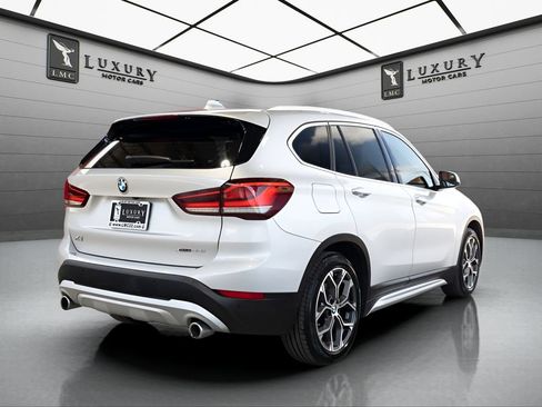 Used 2021 BMW X1 xDrive28i w/ Convenience Package AWD/4WD image 8