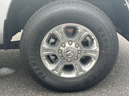 New 2026 RAM 2500 Big Horn AWD/4WD image 29
