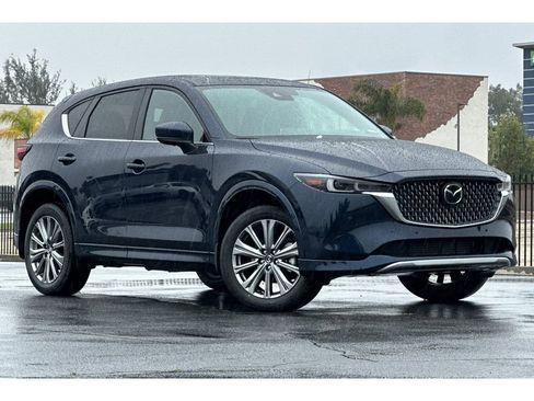 Certified 2025 MAZDA CX-5 Signature image 2