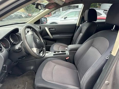 Used 2009 Nissan Rogue SL w/ Premium Pkg FWD image 6