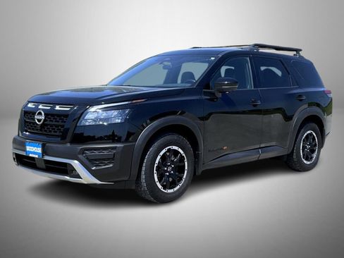 Used 2024 Nissan Pathfinder Rock Creek AWD/4WD image 1