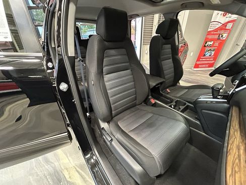 Used 2022 Honda CR-V EX image 4
