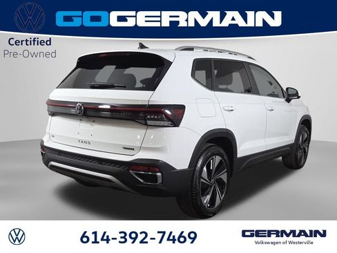 Certified 2025 Volkswagen Taos SE AWD/4WD image 8