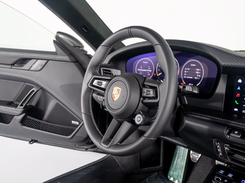 Certified 2026 Porsche 911 GT3 RWD image 38