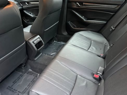 Used 2022 Honda Accord Sport Special Edition image 4