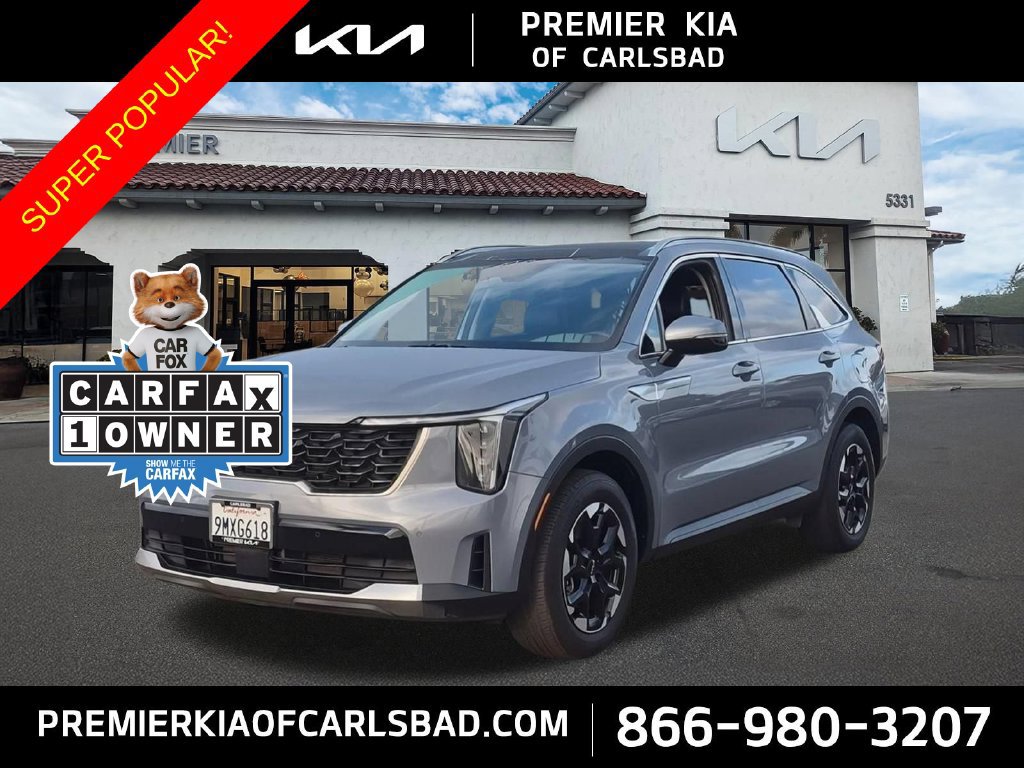 Certified 2024 Kia Sorento S w/ Panoramic Sunroof Package FWD image 1