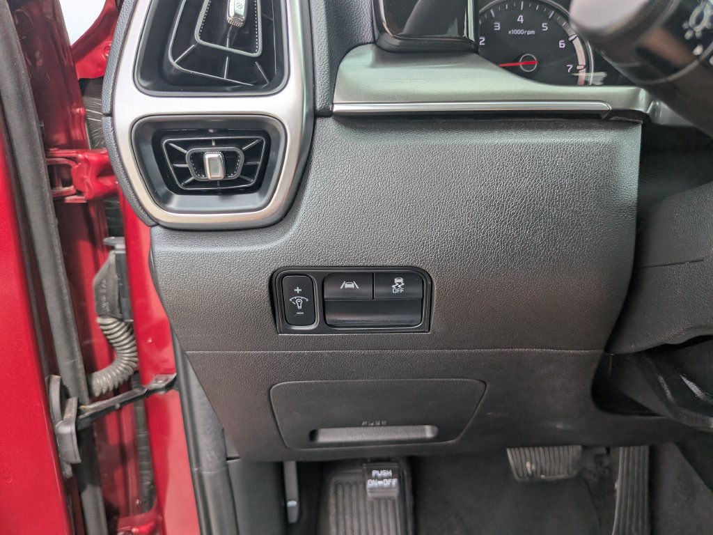 Used 2022 Kia Sorento S w/ Panoramic Sunroof Package FWD image 29