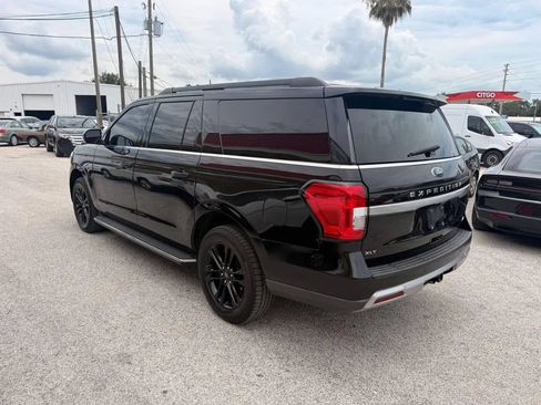 Used 2022 Ford Expedition Max XLT AWD/4WD image 3