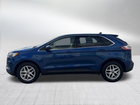 Certified 2023 Ford Edge SEL w/ Convenience Package AWD/4WD image 4