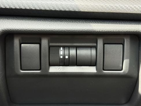 New 2026 Subaru Crosstrek 2.0i Premium image 18