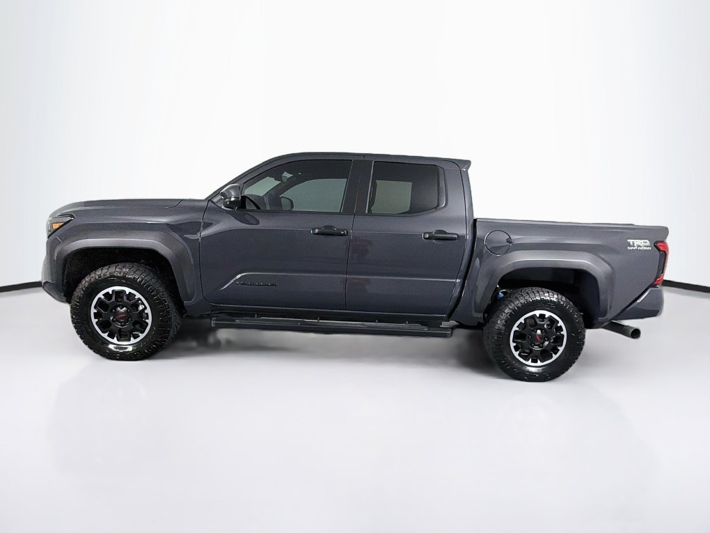 Used 2026 Toyota Tacoma TRD Off-Road AWD/4WD image 6