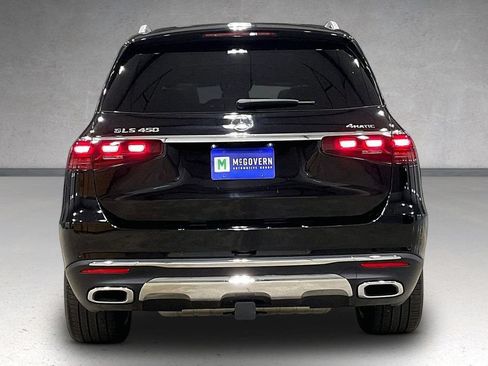 Used 2024 Mercedes-Benz GLS 450 4MATIC image 5