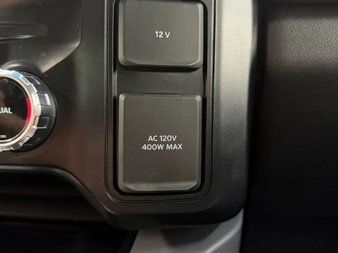 Used 2025 Ford F550 4x4 Crew Cab Super Duty image 30