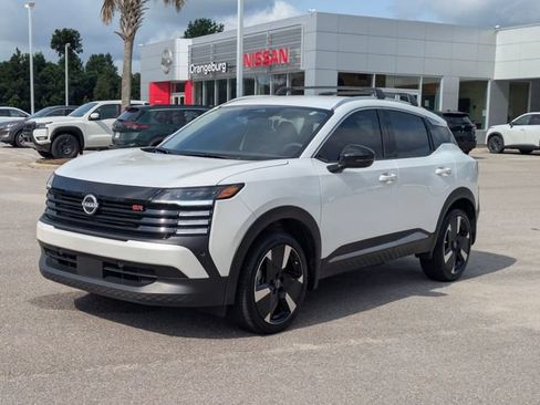 Used 2026 Nissan Kicks SR FWD image 7