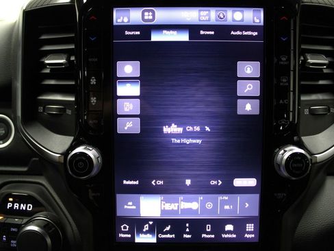 New 2026 RAM 1500 4x4 Crew Cab image 16
