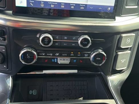 Certified 2023 Ford F150 Lariat w/ Max Trailer Tow Package AWD/4WD image 24