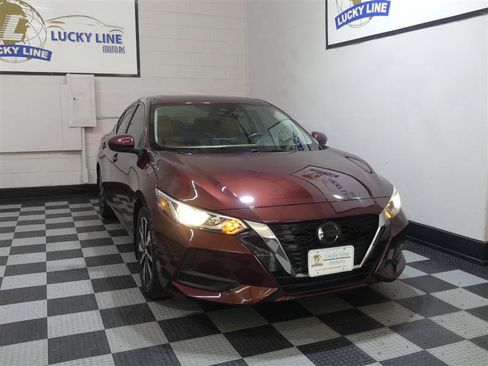 Used 2022 Nissan Sentra SV w/ SV Premium Package FWD image 5