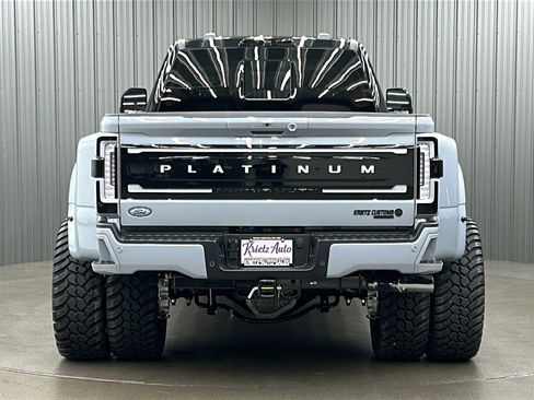 Used 2026 Ford F450 Platinum w/ Platinum Plus Package image 4
