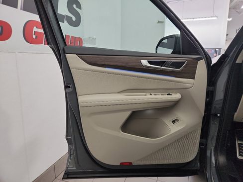 New 2026 Volkswagen Atlas SEL Premium R-Line AWD/4WD image 8