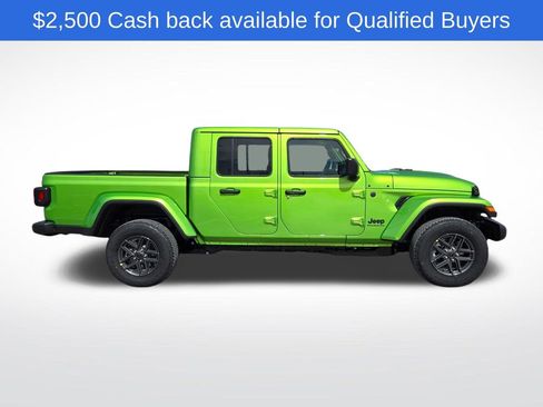 New 2026 Jeep Gladiator Sport AWD/4WD image 2