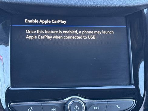 Used 2020 Chevrolet Trax LT w/ LT Convenience Package image 25