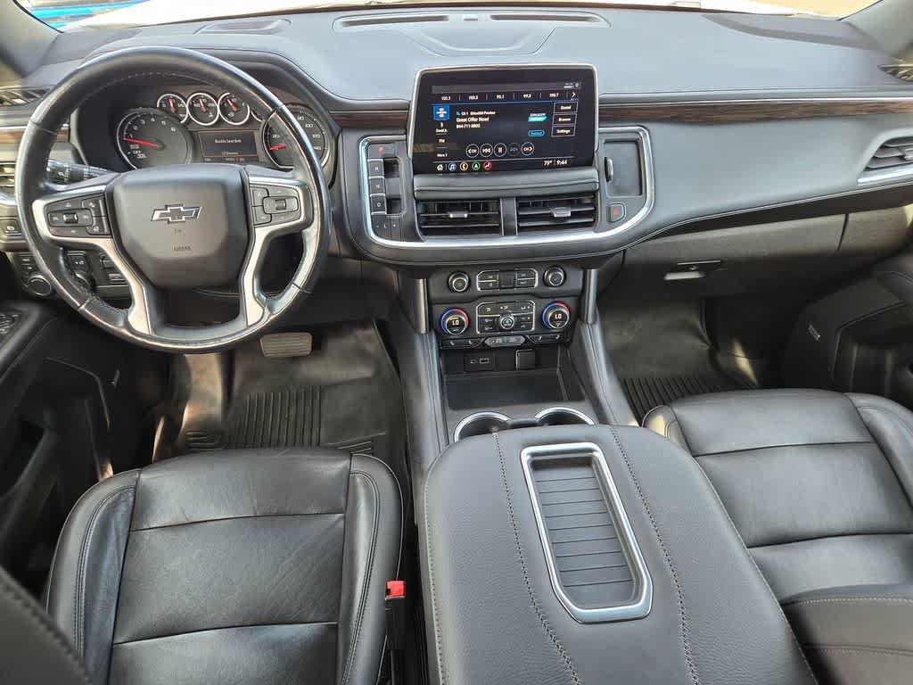 Used 2021 Chevrolet Tahoe Z71 w/ Luxury Package AWD/4WD image 9