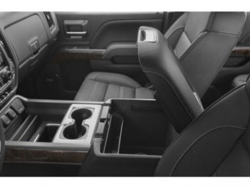 Used 2017 GMC Sierra 3500 Denali w/ Duramax Plus Package image 18