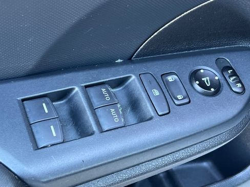Used 2020 Honda Civic LX image 13