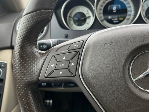 Used 2014 Mercedes-Benz C 300 4MATIC Sedan image 27