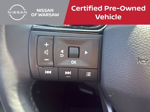 Used 2026 Nissan Rogue Platinum w/ Platinum Premium Package AWD/4WD image 12