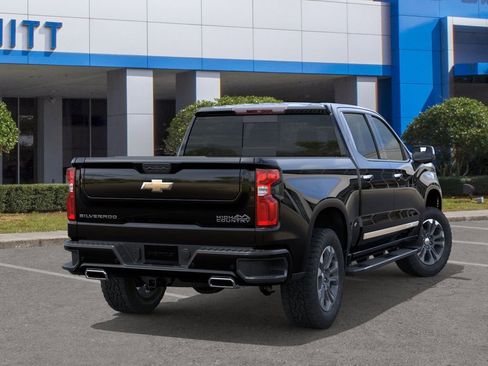 New 2026 Chevrolet Silverado 1500 High Country AWD/4WD image 4