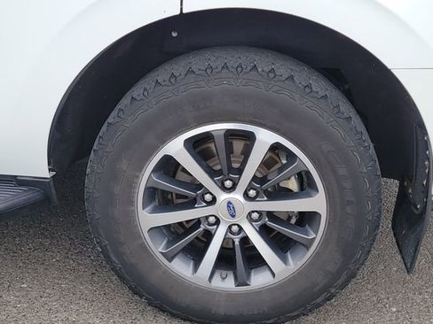 Used 2020 Ford Expedition XLT AWD/4WD image 16