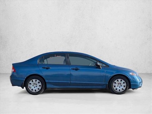 Used 2011 Honda Civic DX-VP image 4