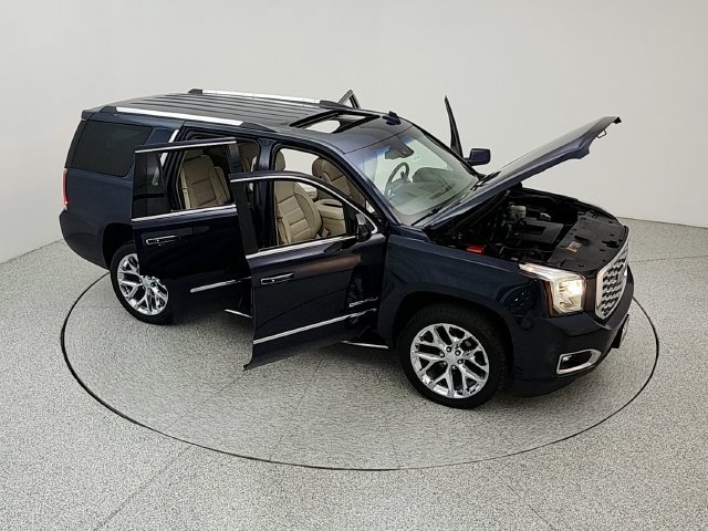 Used 2020 GMC Yukon Denali AWD/4WD image 40