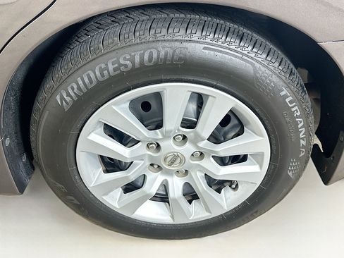 Used 2013 Nissan Altima 2.5 S FWD image 11