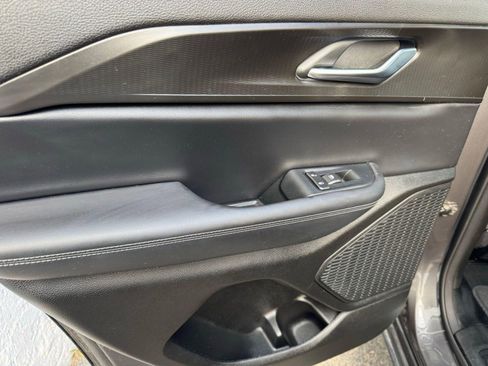 Used 2023 Jeep Grand Cherokee Altitude image 16