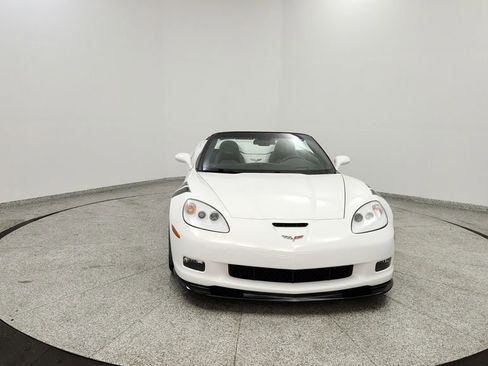 Used 2010 Chevrolet Corvette Grand Sport w/ Preferred Equipment Group image 8