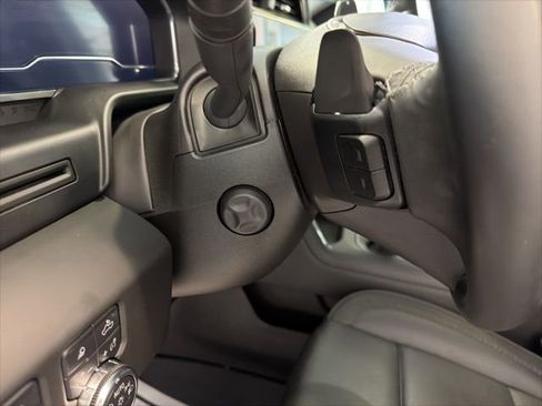 Used 2025 GMC Sierra 1500 Denali AWD/4WD image 24