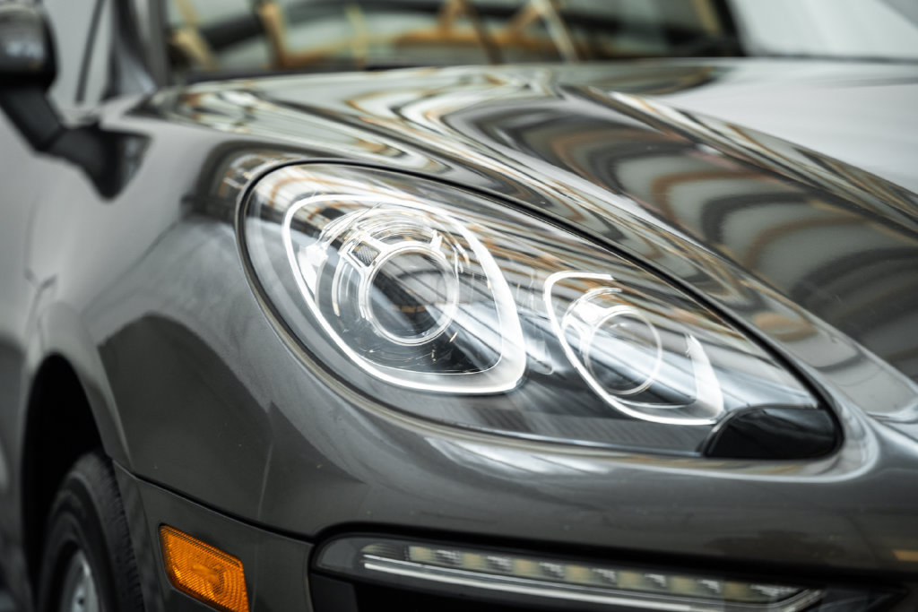 Used 2016 Porsche Macan S AWD/4WD image 11