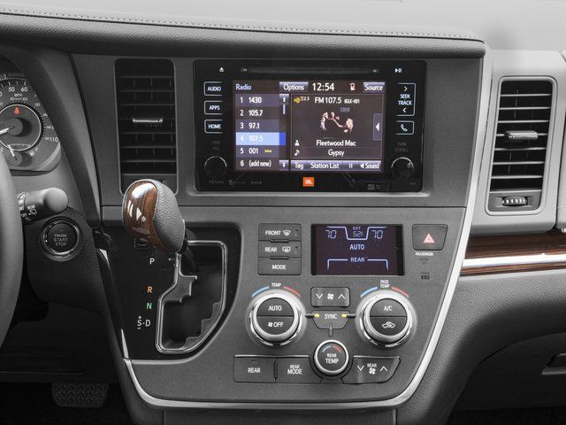 Used 2017 Toyota Sienna Limited AWD/4WD image 10