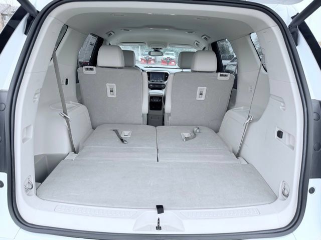 Used 2023 GMC Acadia Denali AWD/4WD image 11