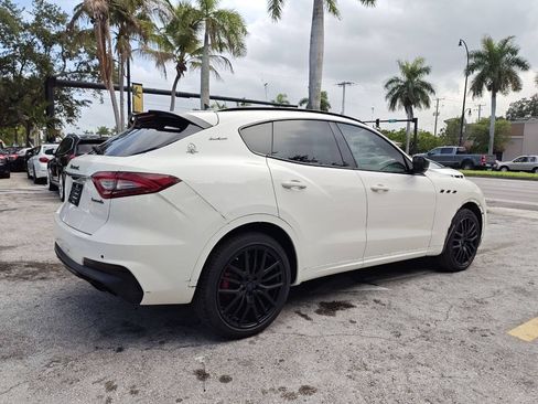 Used 2019 Maserati Levante GranSport AWD/4WD image 11