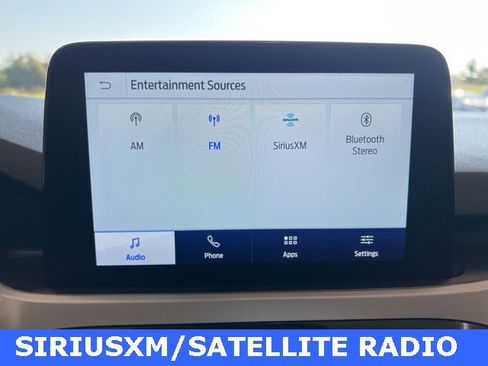 Used 2022 Ford Escape SE image 9